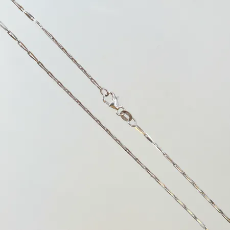 Kedja vitguld ca 42cm bredd 1,5mm 18K Vikt: 4,2 g