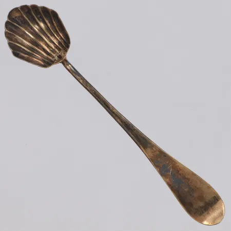 Saltsked, år längd 9cm, B.E, Göteborg, år 1870, gravyr, förgyllt 830/1000 silver Vikt: 3,3 g