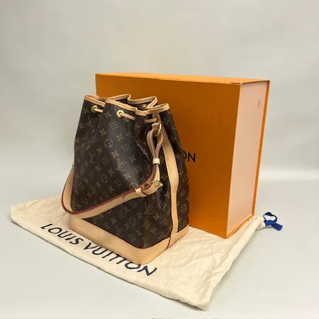 Väska Louis Vuitton Noé M42224, datumkod SA2260 26x34x19cm, monogramcanvas, läderdetaljer, brunt textilfoder, made in France, dustbag, kartong, inga övriga tillbehör Skickas med postpaket.