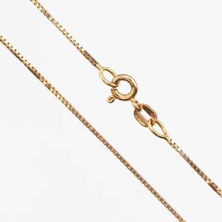 Kedja venezia, längd ca 45cm, bredd ca 0,8mm, 18K. Vikt: 2,8 g