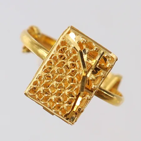 Ring med filigranarbete justerbar stl:15 bredd 11mm 21K Vikt: 1,5 g