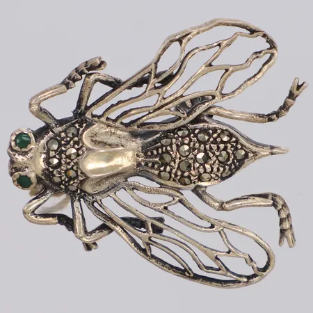 Brosch fluga med markasiter och gröna stenar, längd 35mm, 825/1000 silver Vikt: 6,3 g