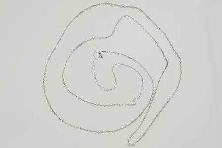 Halskedja längd 69 cm bredd,1,6 mm, silver   Vikt: 5,2 g