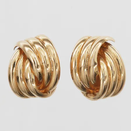 Ett par örhängen, höjd 15mm, bredd 12mm, 18K guld Vikt: 2,4 g