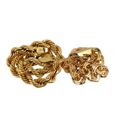 Armband i 18K guld, två st, defekter Vikt: 9,8 g