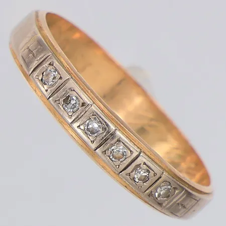 Ring vitguld diamanter 6 x ca 0,01ct stl:19, gravyr, 18K Vikt: 2,9 g