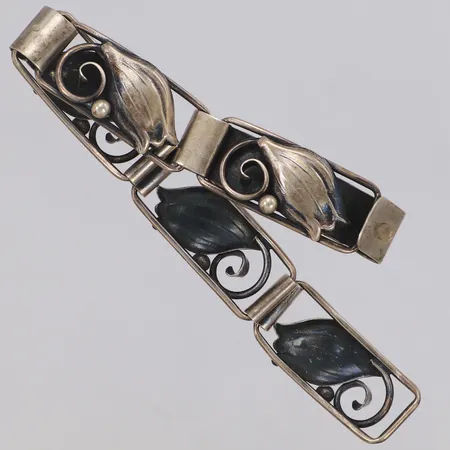 Armband, ledat, blåklocka längd 16cm, bredd 12,5mm, HGR år 1953, 830/1000 silver Vikt: 14,5 g