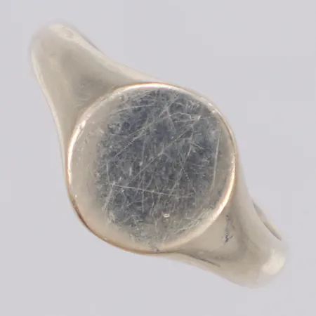 Klackring stl: 18, bredd 10,3mm, 925/1000 silver Vikt: 3 g