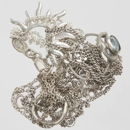 Diverse silver defekt, syntetisk sten, 830-925/1000, bruttovikt 11,8g Vikt: 11,8 g