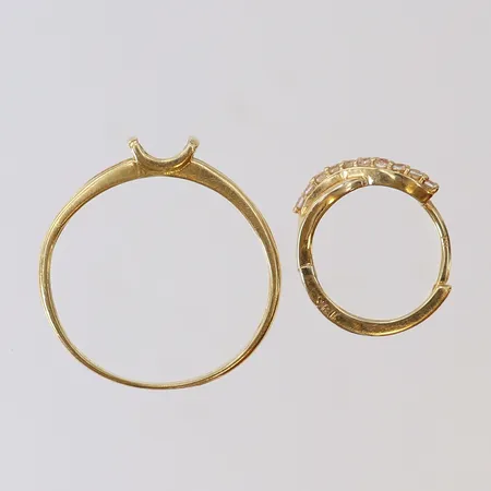 1 ring 1 udda örhänge med stenar defekta 18K Vikt: 2,5 g