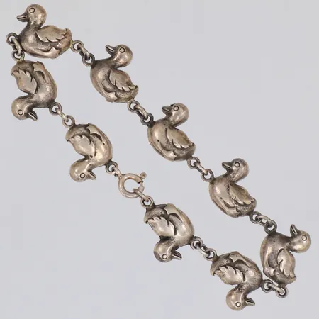 Armband med ankor, längd ca 18cm, bredd 12,4mm, 925/1000 silver Vikt: 18 g