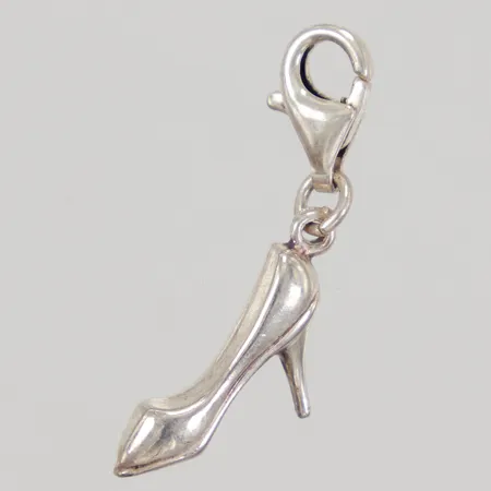 Berlock klacksko längd inklusive ögla 33,4mm, bredd 4,9mm, 925/1000 silver, Vikt: 1,5 g