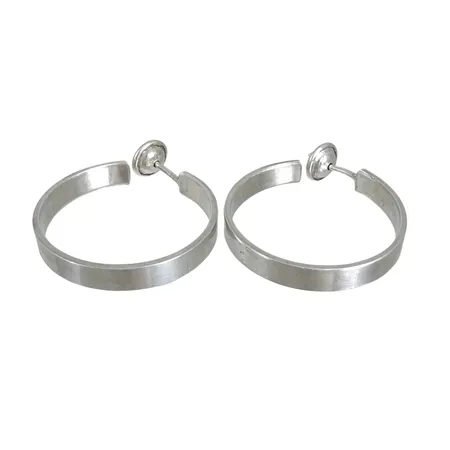 Retro Örhängen större Creoler silver 835/1000, Ø25,5 mm, bredd 4 mm, originalploppar  Vikt: 6,1 g