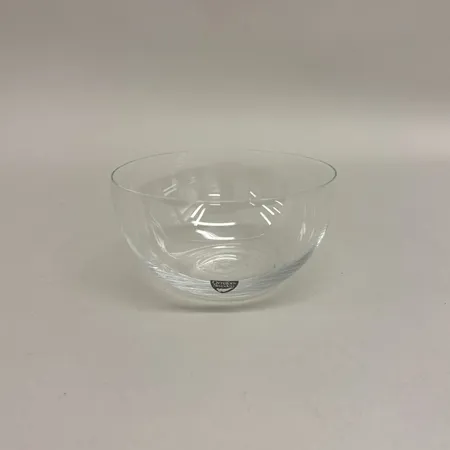 Skål, Ø11cm, höjd 6cm, Orrefors, etikettmärkt klarglas Skickas med paket.