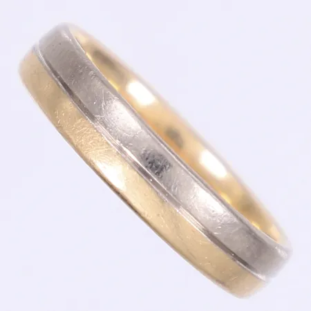 Ring slät stl:20¼ bredd 5mm, tvåfärgad, 14K Vikt: 6,4 g