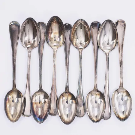 9 Teskedar av samma modell ca 12cm, GAB, silver 830/1000 Vikt: 110,7 g