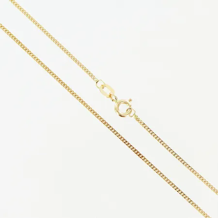 Barnarmband bricka längd 13,5cm bredd 3-5mm gravyr, 14K.  Vikt: 1,9 g