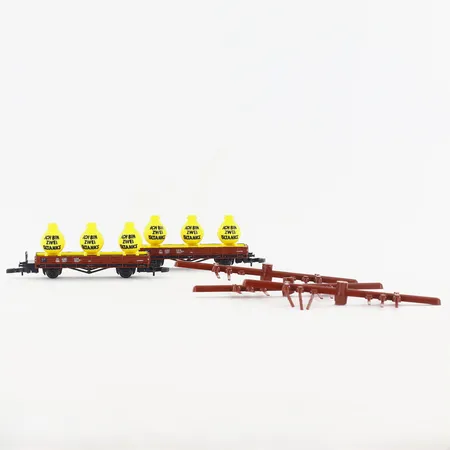 Märklin Z tågvagnar med oljetankar 82100, med originalkartong, fint skick, ej funktionstestad