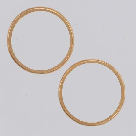 2 Ringar, graverade, 18K Vikt: 4,7 g