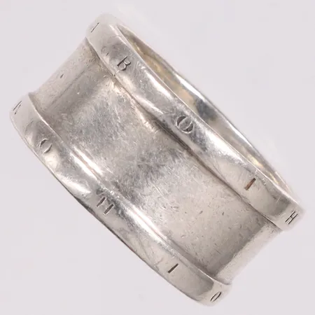 Ring stl:20¾ silver 925/1000 Vikt: 13,2 g
