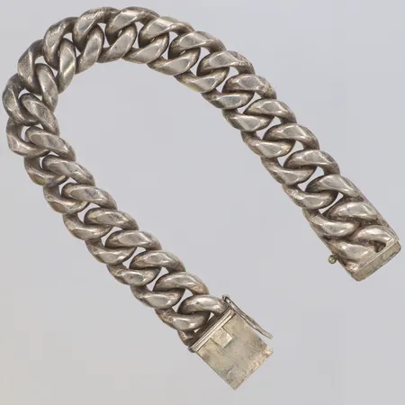 Armband Pansar, 20cm, bredd 13,8mm. 925/1000 silver Vikt: 117,3 g