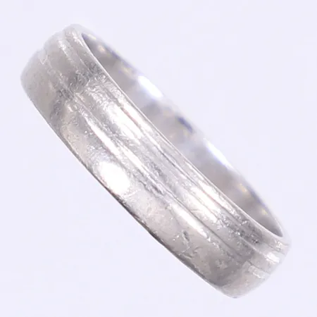 Ring slät stl:18 bredd 5mm Platina 950 Vikt: 7,3 g