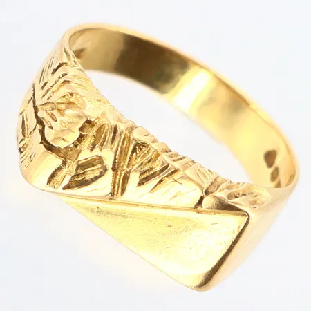Klackring stl: 15 bredd: 3,5-7mm, 18K Vikt: 3,9 g