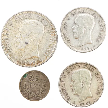 Cirkulationsmynt, 25-öre, 1-kr, 2-kr, 800/1000 silver. Vikt: 32 g