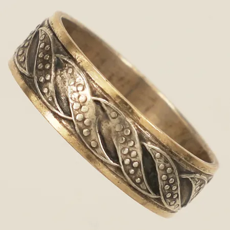 Ring med mönsterdekor stl:17, bredd 5,7mm silver 830/1000 Vikt: 3 g