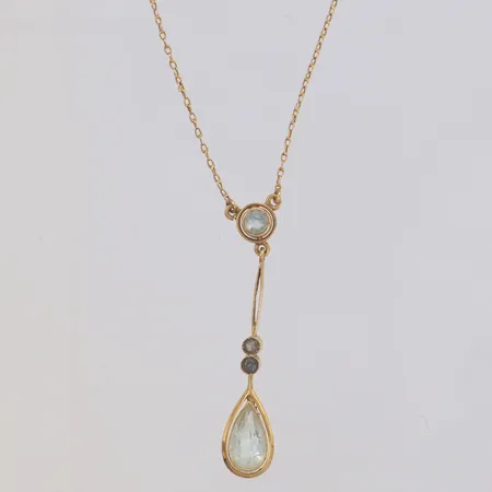 Collier med stenar längd 41cm, bredd 40mm, 18K  Vikt: 3 g