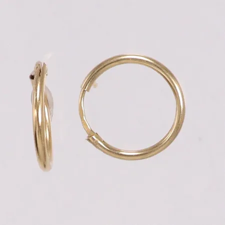 Ett par örhängen Creoler Ø14mm, något ojämna 18K Vikt: 0,6 g