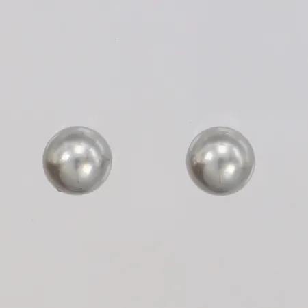 Ett par örhängen med imitationspärlor, Ø8mm, 925/1000 silver Vikt: 0,8 g