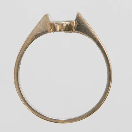 Ring defekt 18K Vikt: 3,7g Vikt: 3,7 g