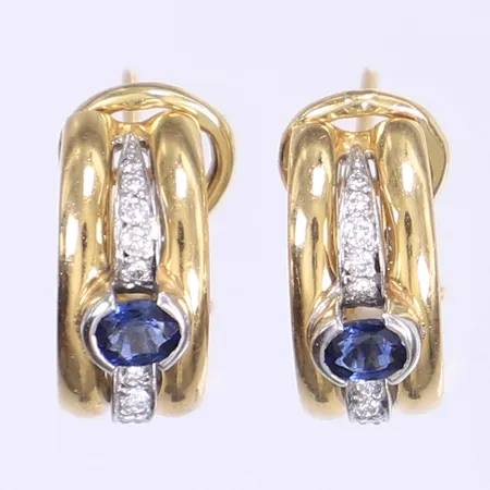Hänge med diamanter 6x ca 0,03ct 6x ca 0,01ct samt blå sten troligen safir 18x9mm 18K Vikt: 1,8 g