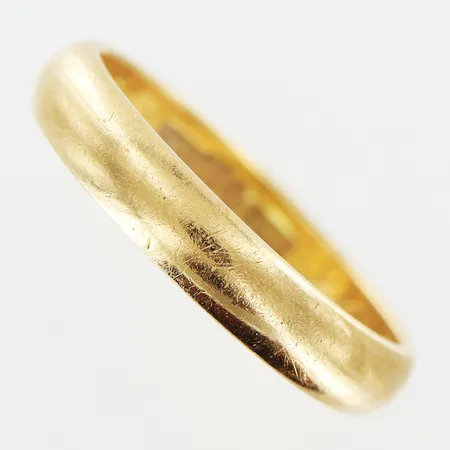 Armband med integrerat hjärta, längd 17-19cm, bredd 1-8,5mm, GHA, silver 925/1000.  Vikt: 1,7 g