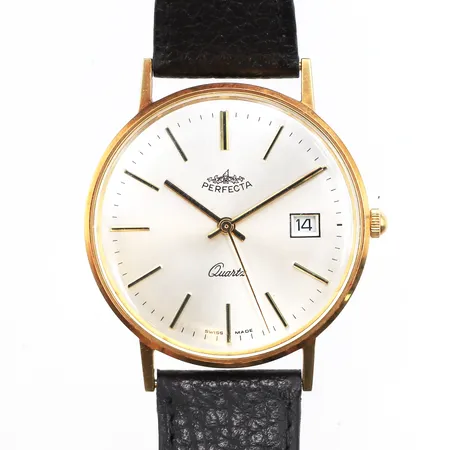 Herrur Perfecta 18K, Ø33mm, quartz, svart läderband, något repigt plexiglas, bruksslitage på läderband, batteri byte krävs, inga tillbehör.