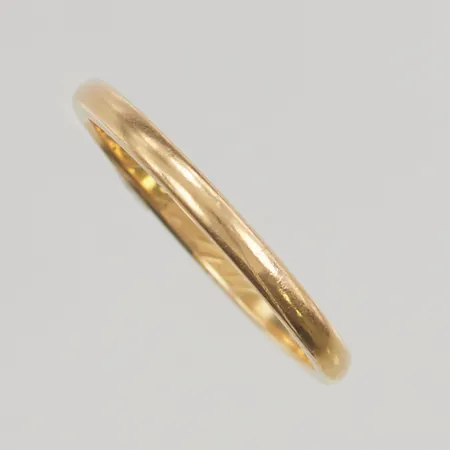 Ring stl:17¼ bredd 13mm, skev, stämplad ODD 18K 3,0g.