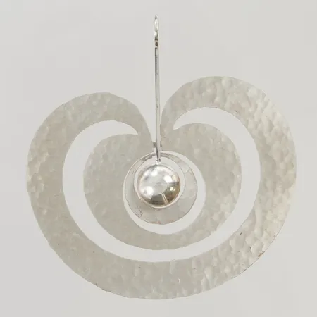 Hänge Tapio Wirkkala "Omena" (äpple), hänge ca 81x77mm, X7=1975, Finland 925/1000 Silver 16,5g.