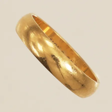 Ring stl:16¼ bredd 4,0mm personlig gravyr repor 18K Vikt: 3 g