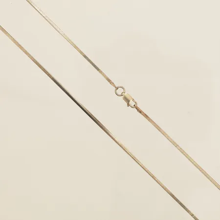 Kedja fyrkantig ormlänk halvstel längd 49,5cm, bredd 1,4mm silver 925/1000 Vikt: 9,3 g