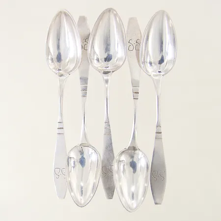 Sockerströare längd 20cm monogram silver 830/1000 Vikt: 43,5 g