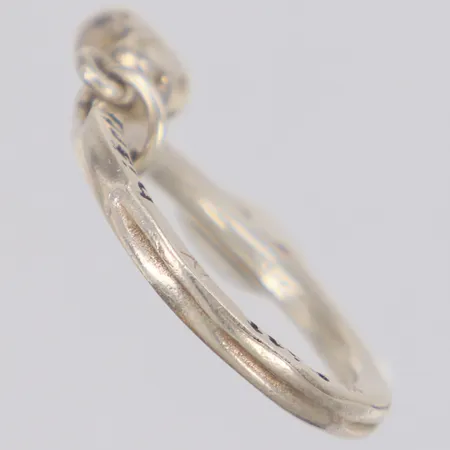 Ring med text: Mitt hjärta samt berlock, stl16¾, bredd 2,4, 925/1000 silver Vikt: 5,1 g