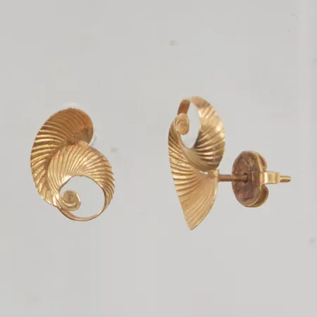 Örhängen 13mm 18K 1,4g.