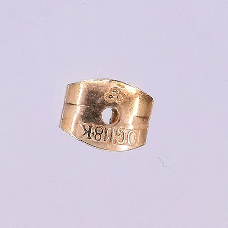Ring med diamanter 16x0,005ct Guldfynd stl: 17¼ bredd 1mm 18K. Vikt: 1,2 g
