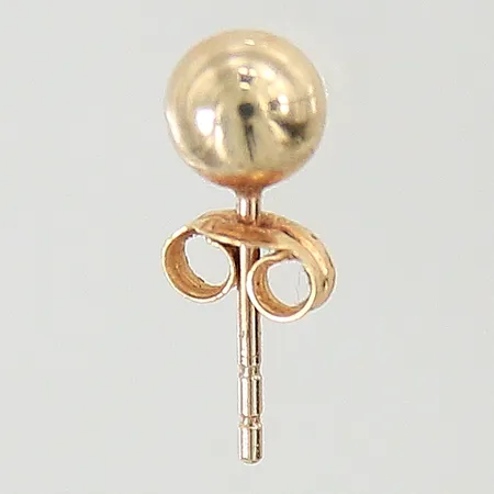 Ring med blad dekor stl:17 bredd 3,3-12mm GHA 18K  Vikt: 3,4 g