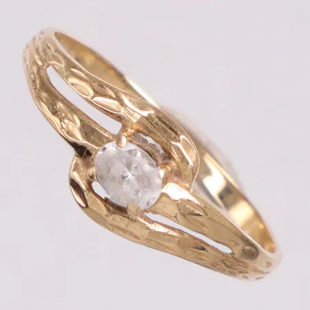 Ring stl:17½ mm vit sten 18K Vikt: 1,2 g