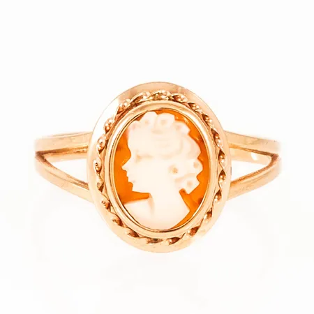 Ring med kamé stl:17¾ bredd 2-13mm, 18K 1,9g.