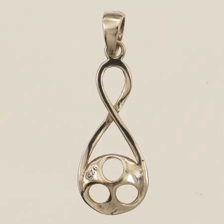 Hänge längd 28mm, bredd 10,3mm saknar sten silver 925/1000 Vikt: 0,8 g