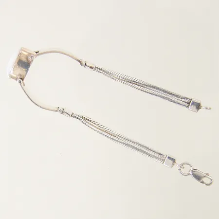 Armband halvstel längd 18,5cm bredd 5,8mm något skevt silver 925/1000 Vikt: 11,7 g