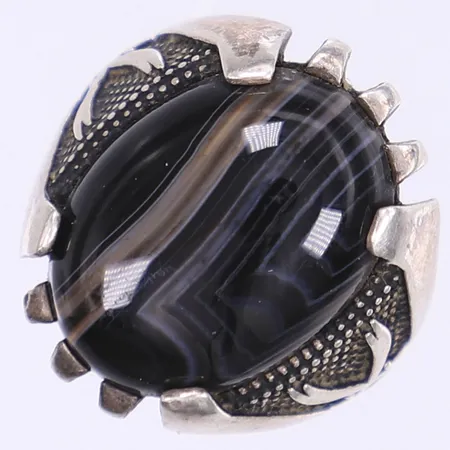 Ring med svart sten stl:19 bredd 4-23mm silver 925/1000 Vikt: 8,9 g